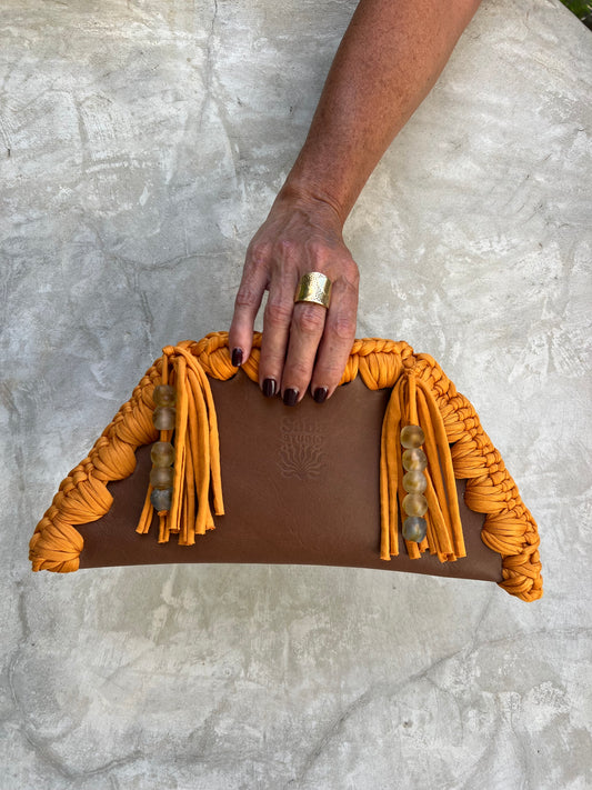 Kora Clutch