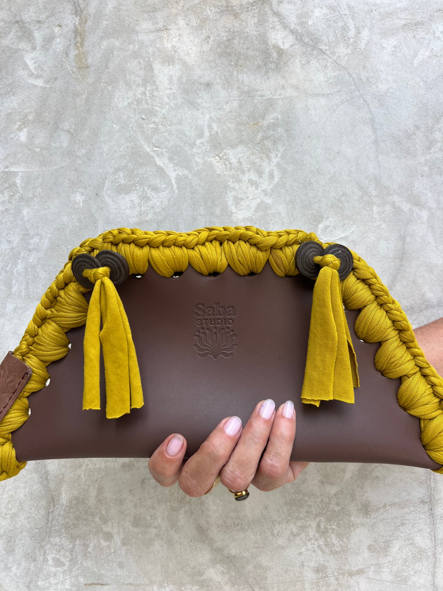 Kora Clutch