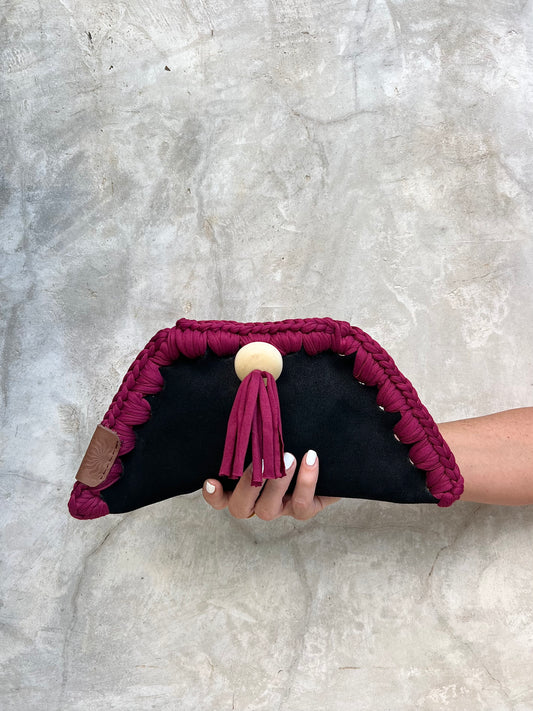 Kora clutch