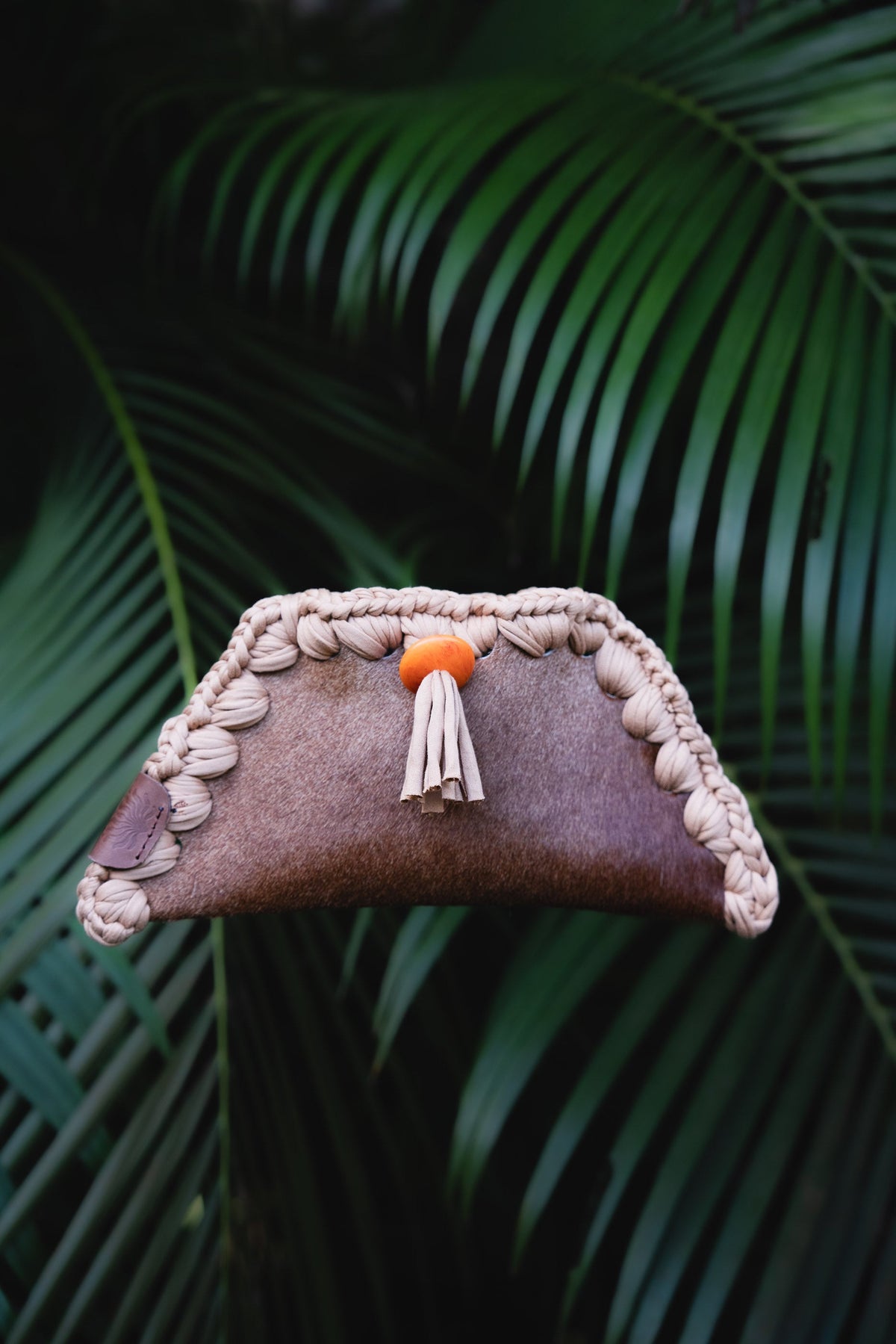 Kora clutch lifestyle photograph 1